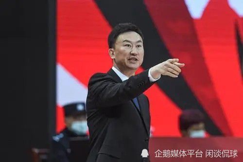 为此，电影《乌海》组建了一支实力悍将幕后班底参与共同创作，对这部青年作者电影提出了更高标准的自我要求